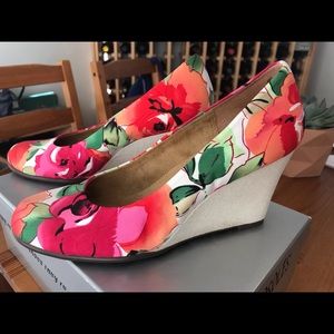 Aerosoles “Plum Tree” Wedge